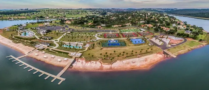 Terreno 600M² Vista para represa -Condominio Avaré / Itai