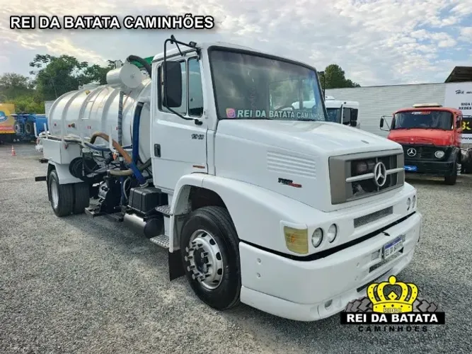 Mercedes Benz L1318 Tanque Limpa Fossa com Hidrojato