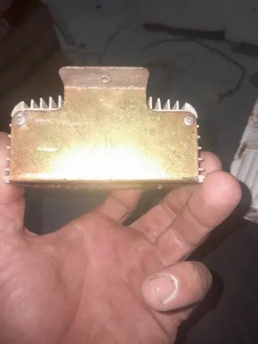 Conversor de 24 para 12 volts scania