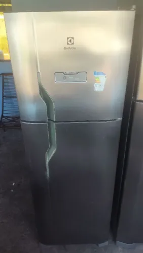 Geladeira Electrolux Frost Free INOX ENTREGO