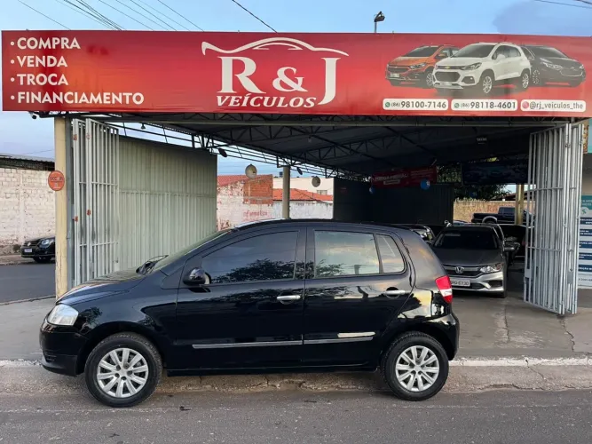 Volkswagen Fox City 1.0 MI/ 1.0mi Total Flex 8V 5P 2009
