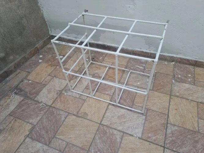 Grade de proteção para ar condicionado
