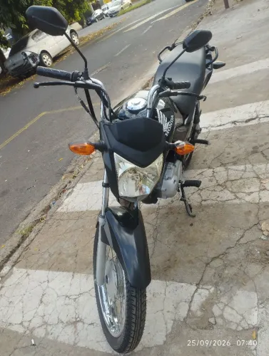 Vende-se Titan fan 125