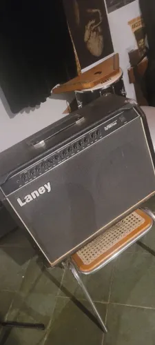 Laney V300 twin Combo Amplificador de guitarra