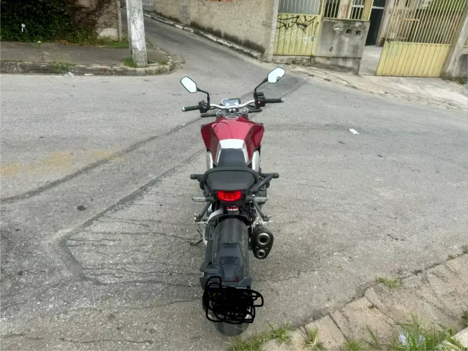 Vendo Honda /cb 1000R 2019- 18.880 km ,Muito Conservada