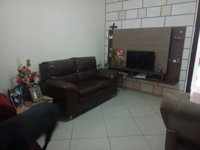 Oportunidade - Casa - Santana - 3 Dormitórios - 311m².