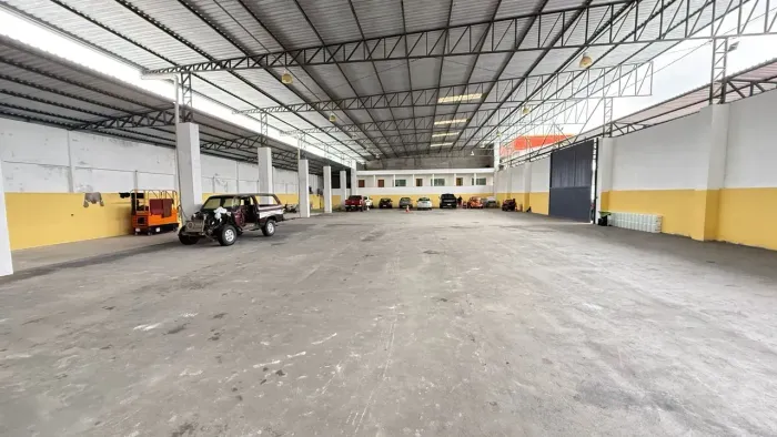 Galpão para Locação COM 1.315 m² com HABITE-SE NÍVEL 5 E AVCB Próximo ao Shopping Via Nort