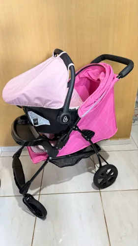 Carrinho e bebê conforto galzerano 