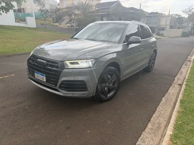 Audi Q5 Black 2.0 TFSI Quattro S Tronic 2020