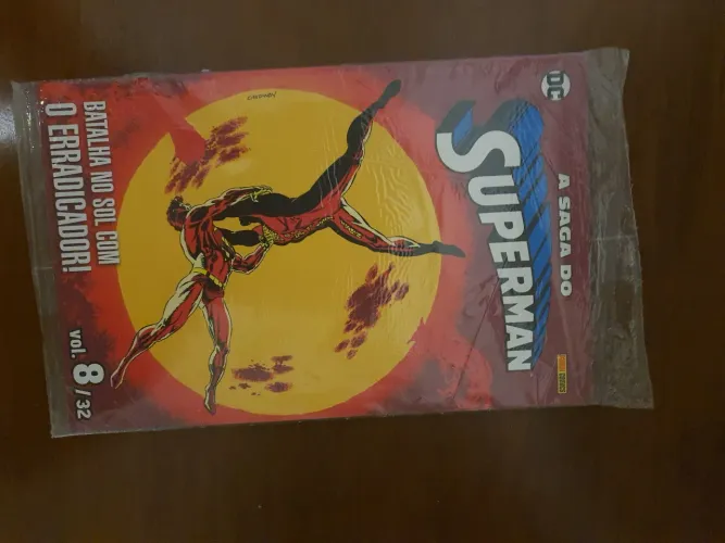 A SAGA DO SUPERMAN VOLUME 8 SEGUNDA TEMPORADA (8/32)LACRADA