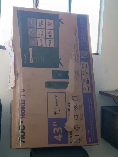 Tv lacrada com nota fiscal