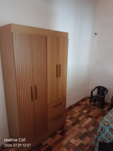 Seu Quarto Merece um Guarda-Roupa Robusto e Elegante