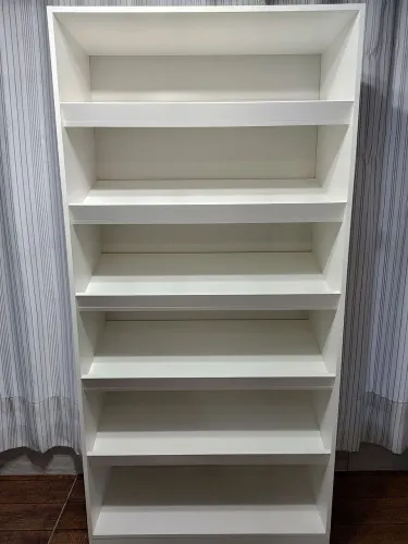 Estante expositora livros/ revistas