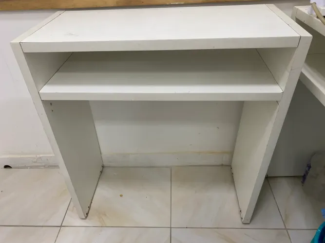 Mesas para Manicure ou para Estudo