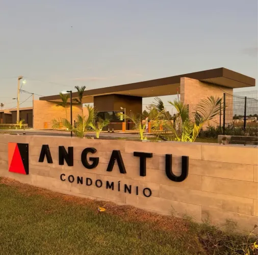 LOTE DE ESQUINA CONDOMÍNIO ANGATU