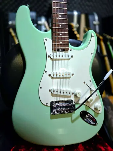 Guitarra Studebaker Skyhank Stratocaster Surf Green /ñ Gibson epiphone prs fender squier