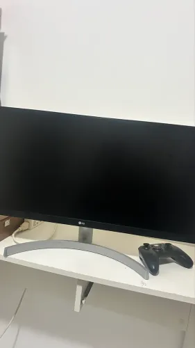 Monitor LG 29" UltraWide Full HD Inclinação 75Hz 5ms Branco 29WK600