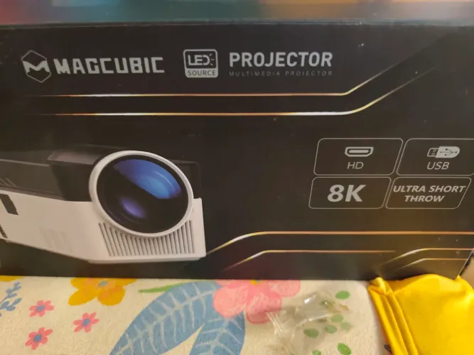 Projetor magcuboc 8k hd Ultra short