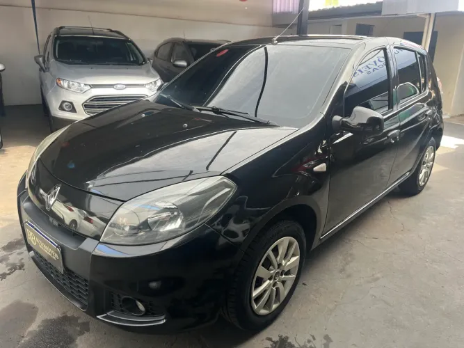 Renault Sandero Expression Hi-flex 1.6 8V 5P 2014