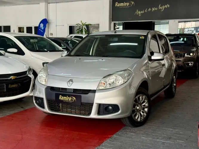 Renault Sandero Expression Hi-flex 1.6 8V 5P 2012