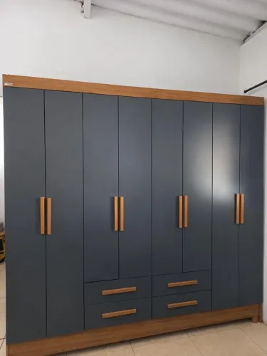 Vendo guarda-roupas casal
