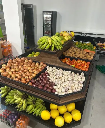 Fruteira / Máquina de assar frango / Porta Paletes