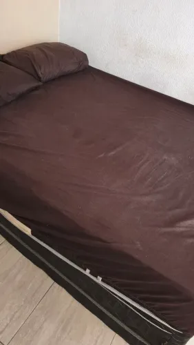 Cama box queen 