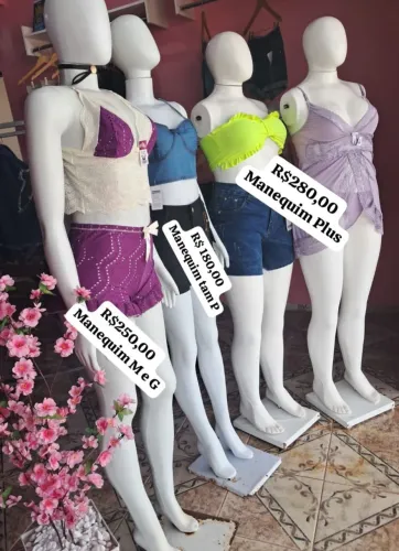 Vendo acessórios para loja 