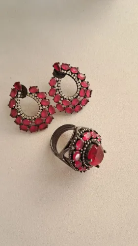Conjunto semijoia pedra pink e zircônia! Anel aro 16!