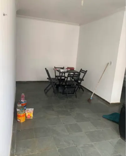 Alugo apartamento 