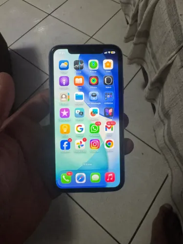 iPhone 11
