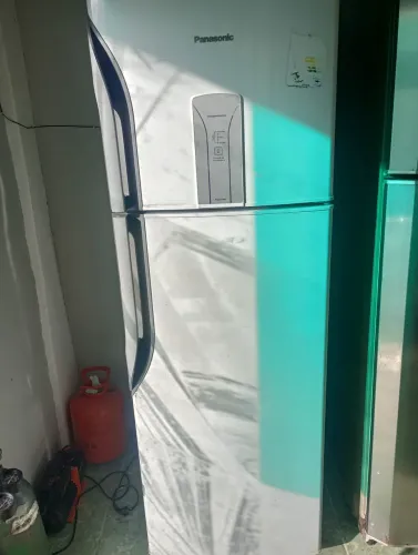 Geladeira frost freee Panasonic