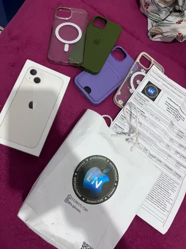 iPhone 13 128 gigas sem detalhes