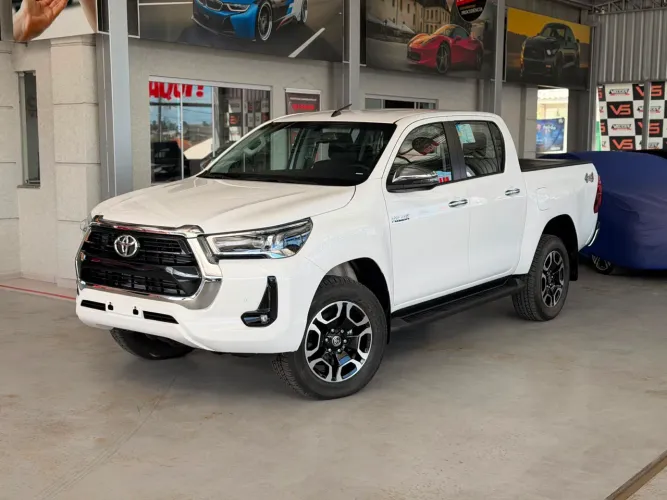 Toyota Hilux CD SRV 4X4 2.8 TDI Diesel Aut. 2026