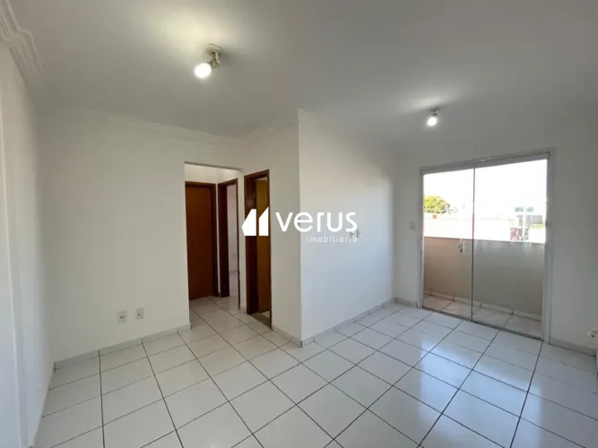 Apartamento à venda, 2 quartos, 1 suíte, 1 vaga, Presidente Roosevelt - Uberlândia/MG