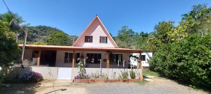 VENDA OU TROCA CHÁCARA À VENDA 3 HECTARES RICA EM ÁGUA E ESCRITURADA 