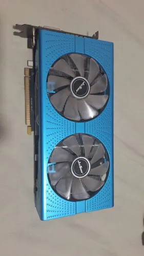 Placa de Video Sapphire Rx 590 Blue Edition