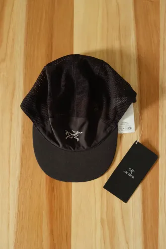 Boné Arc?teryx Novan Mesh 5 Panel (Preto)