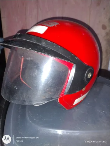 capacete pra adianto