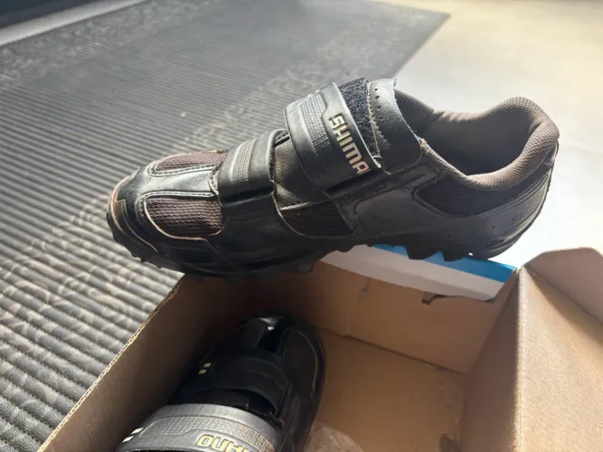 Sapatilha Shimano 36 BR