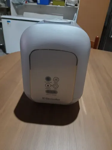 Umidificador de ar Electrolux