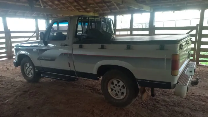 Chevrolet D-20 S / Luxe 3.9/4.0 Diesel 1990