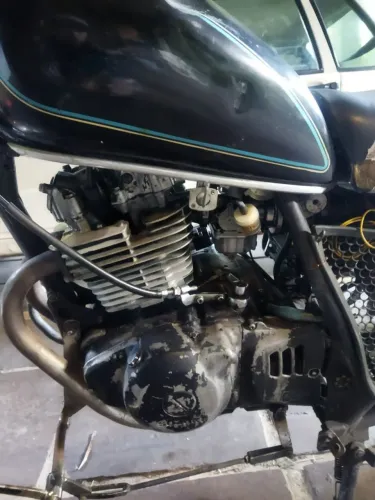 SUZUKI INTRUDER 250 CUSTOM