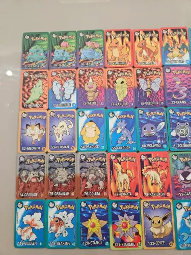50 Super cartas Pokémon 1999 - coleção completa