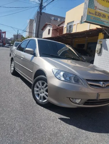 Honda Civic Sedan Lx/lxl 1.7 16V 115cv Aut. 4P 2005