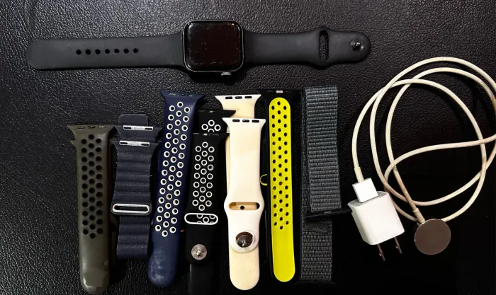 Apple Watch Series 5 44mm GPS - Kit Completo com 10 Pulseiras