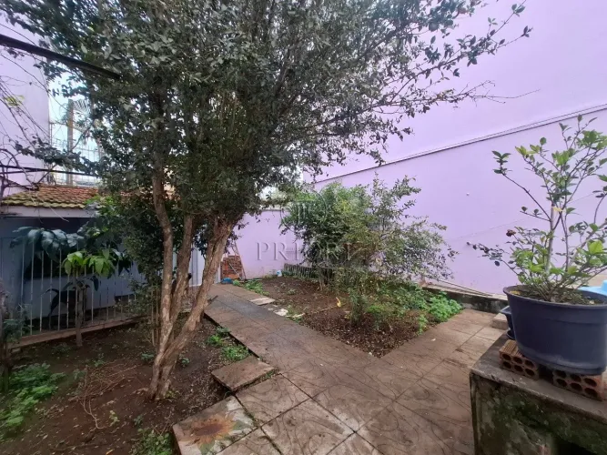 EXCELENTE CASA PARA LOCAÇÃO NO BAIRRO NAVEGANTES
