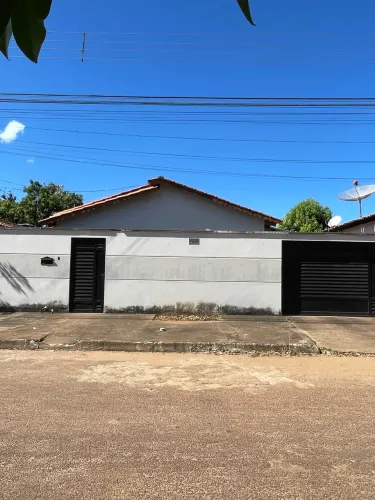 Casa a venda