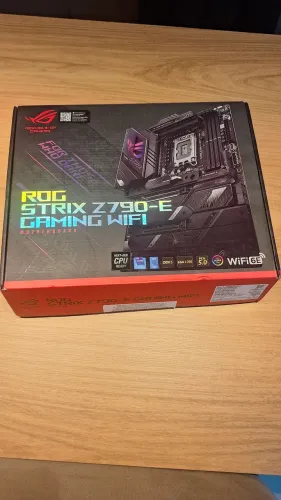 DDR5 Kit ASUS ROG Strix Z790-E Gaming W + I9-13900K i-Fi