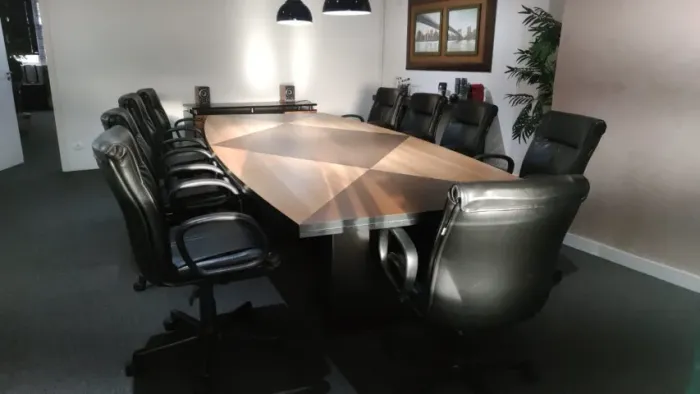 Sala de Reuniões Completa